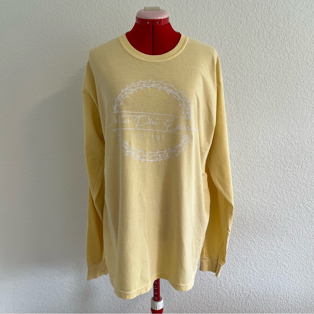 Comfort Colors Delta Phi Epsilon Sorority Long Sleeve T-shirt Large